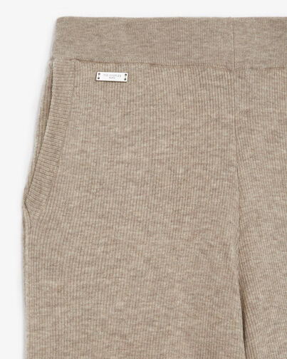 , BEIGE, hi-res image number null