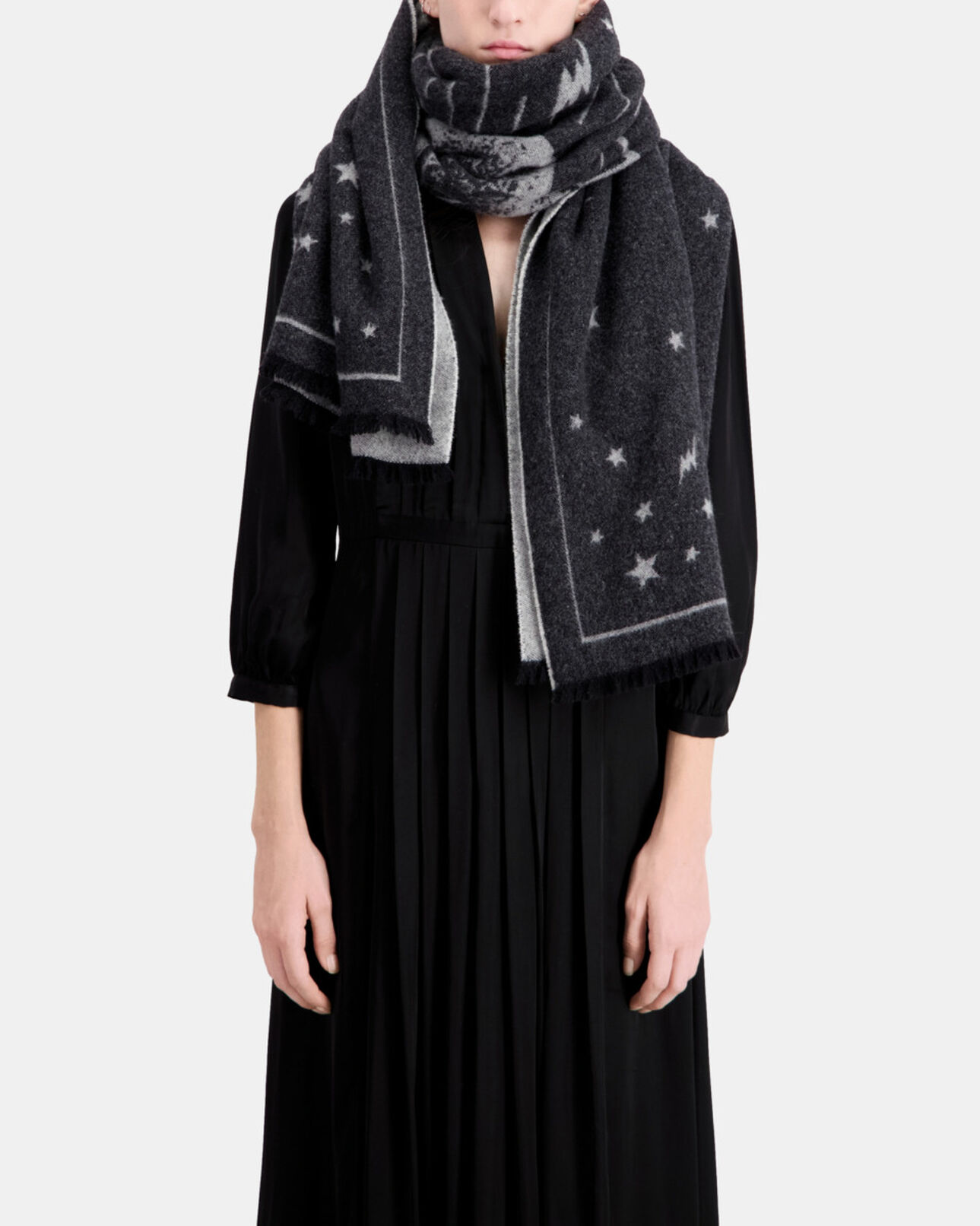 The Kooples FEMME GREY echarpe grise en laine avec cœurs et étoiles
