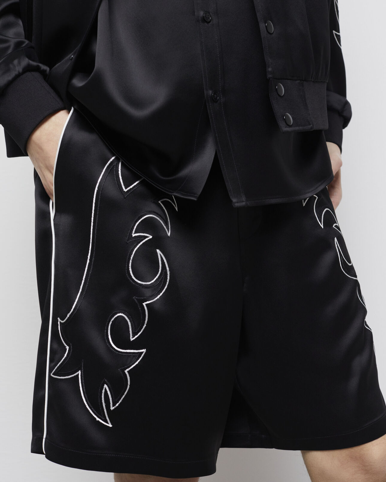 The Kooples HOMME BLACK short noir avec broderies western