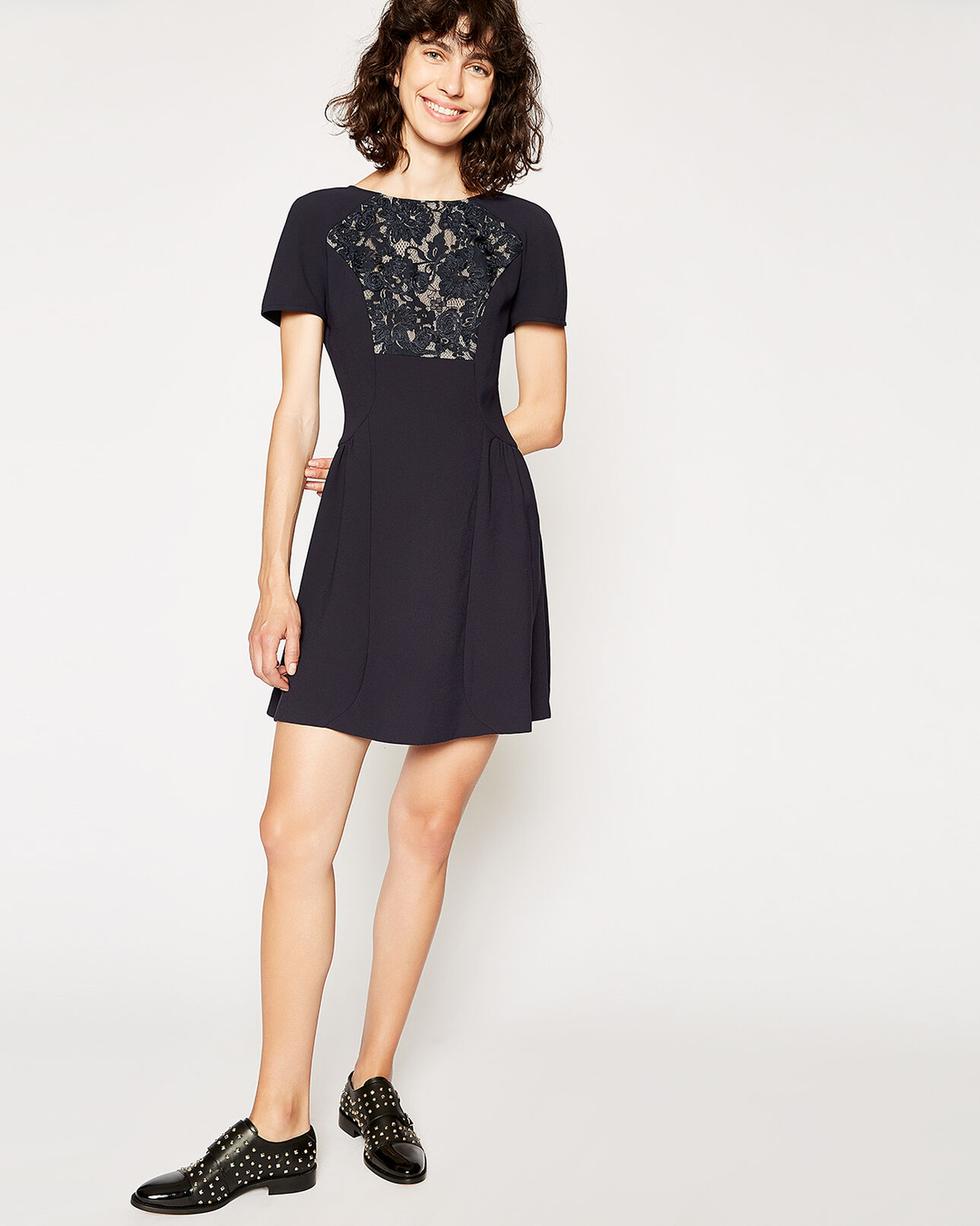 The Kooples FEMME NAVY robe noire à plastron dentelle