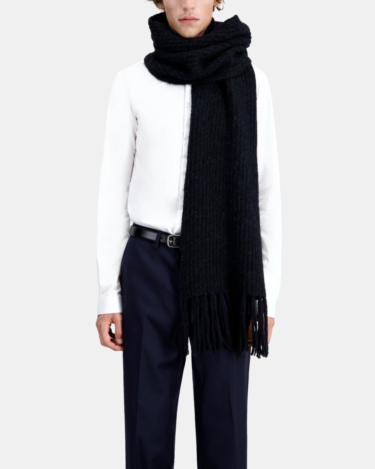 The Kooples FEMME BLACK echarpe noire en mélange de laine côtelé