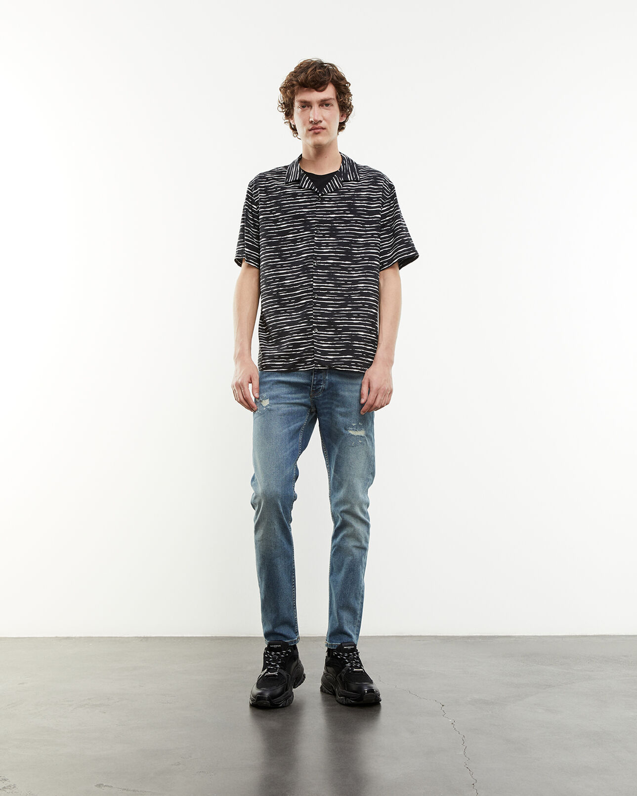 The Kooples HOMME VINTAGE BLUE jean bleu délavé détails destroy