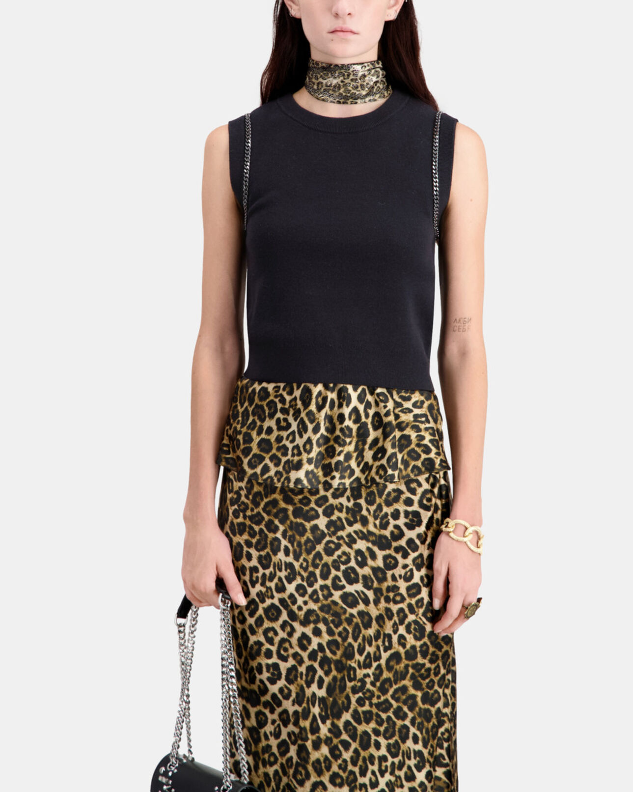The Kooples FEMME BLACK pull noir en maille avec chaînes