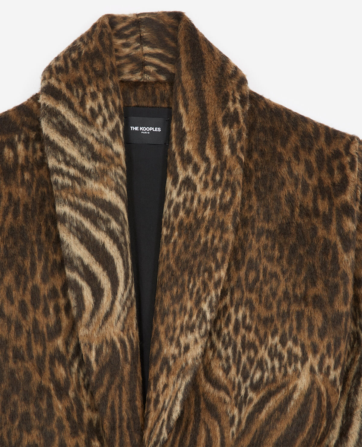 Short belted wool leopard coat
