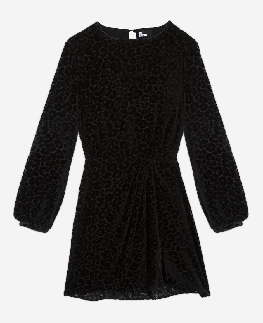 schwarzes kurzes kleid