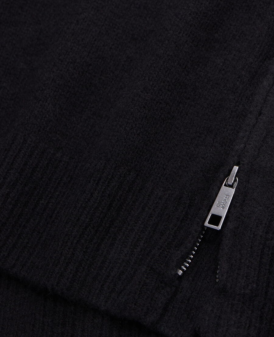 schwarzer pullover aus wolle und alpaka