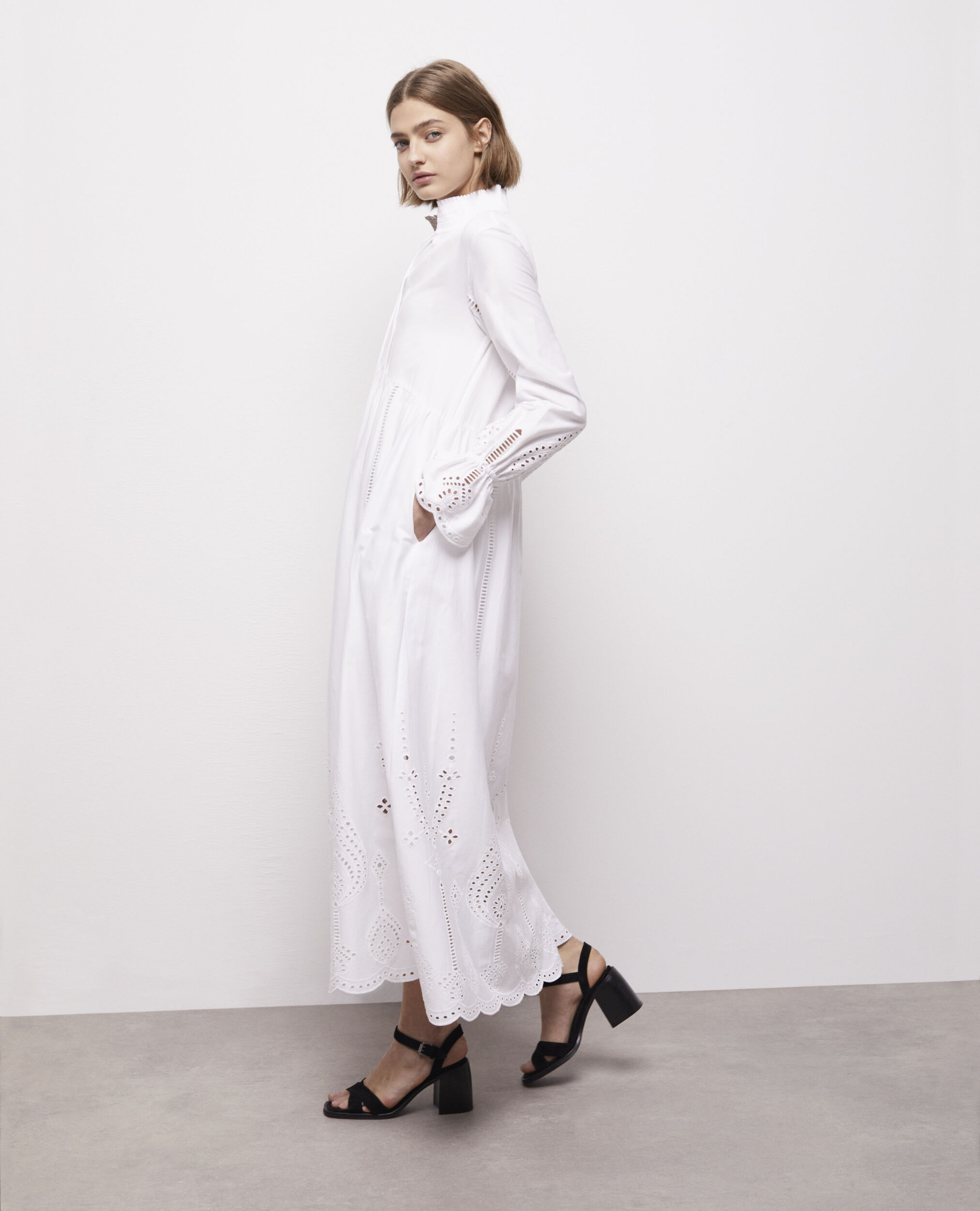 Robe longue blanche avec broderie Anglaise, WHITE, hi-res image number null