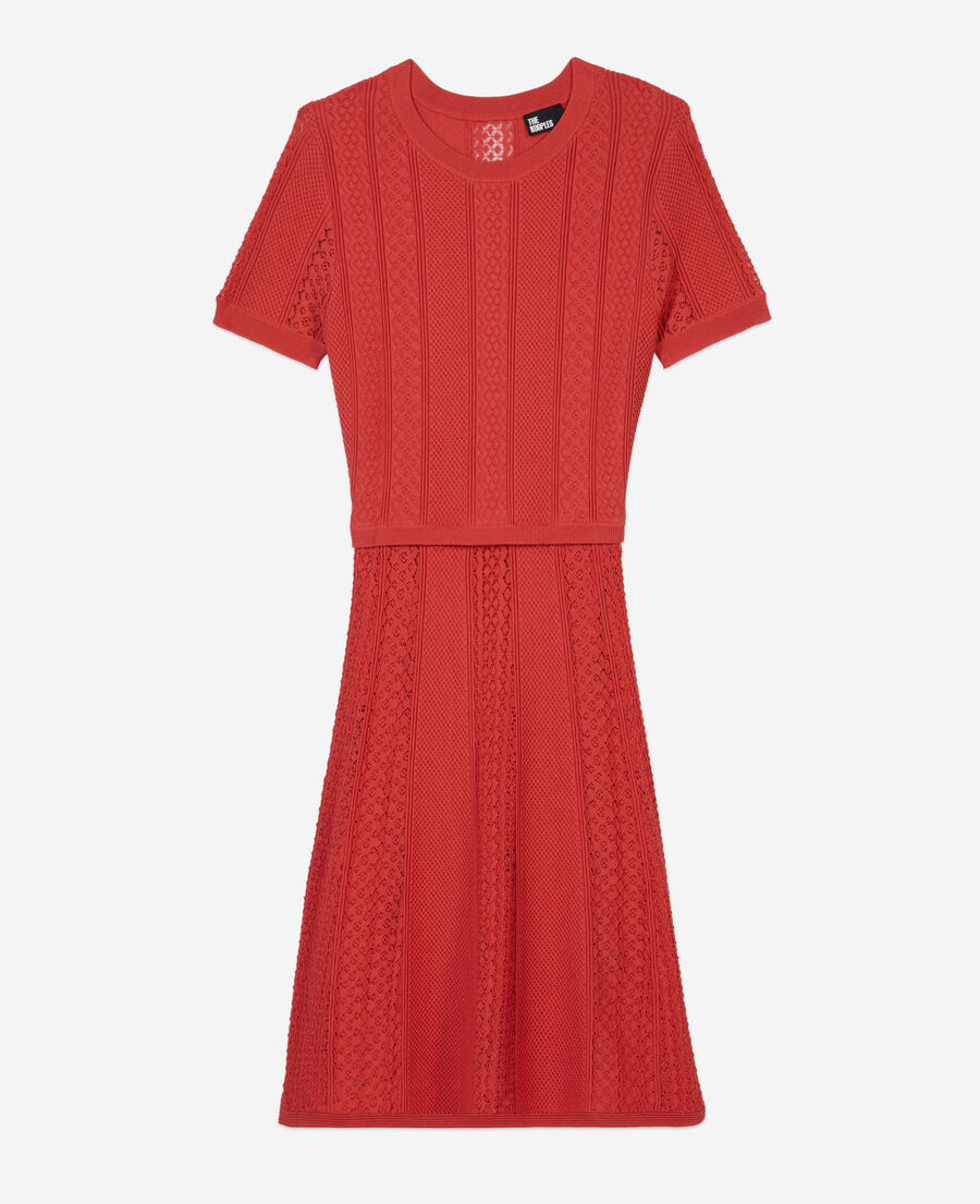 robe courte rouge en maille ajourée