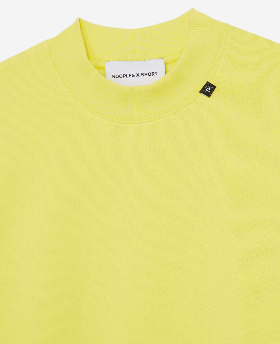 sweat jaune à logo vague embossé