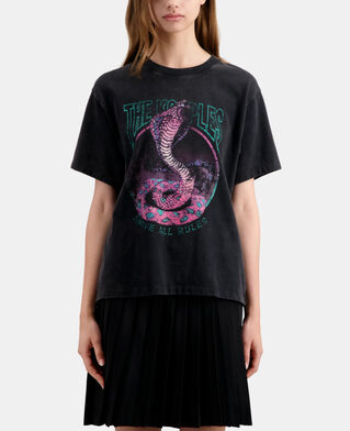 The Kooples WOMEN BLACK / PINK women's black t-shirt with cobra serigraphy