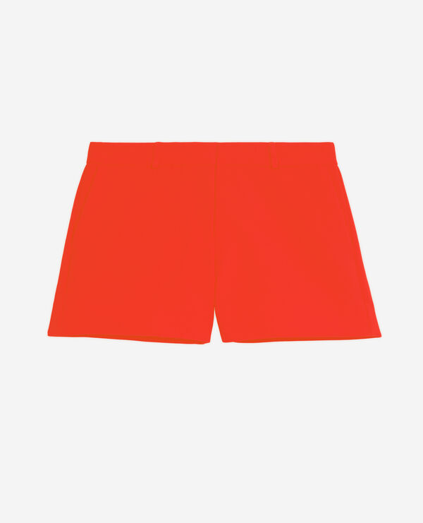 short tailleur orange en crêpe