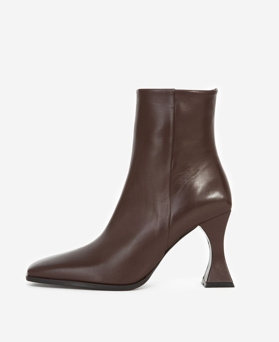 brown leather boots with shaped heel