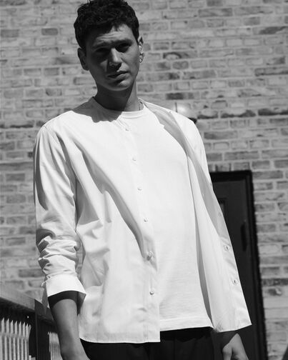 , OFF WHITE, hi-res image number null