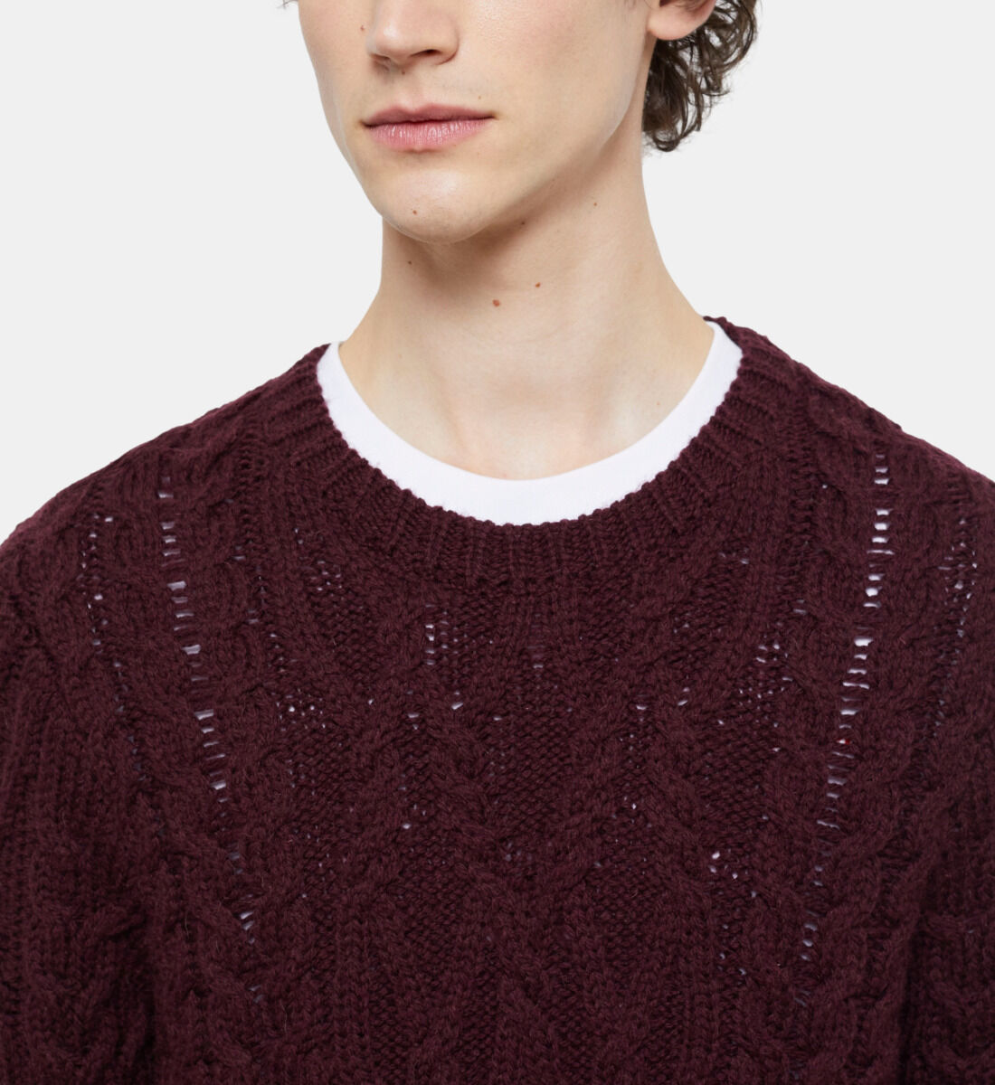 Burgundy cable knit hot sale sweater mens