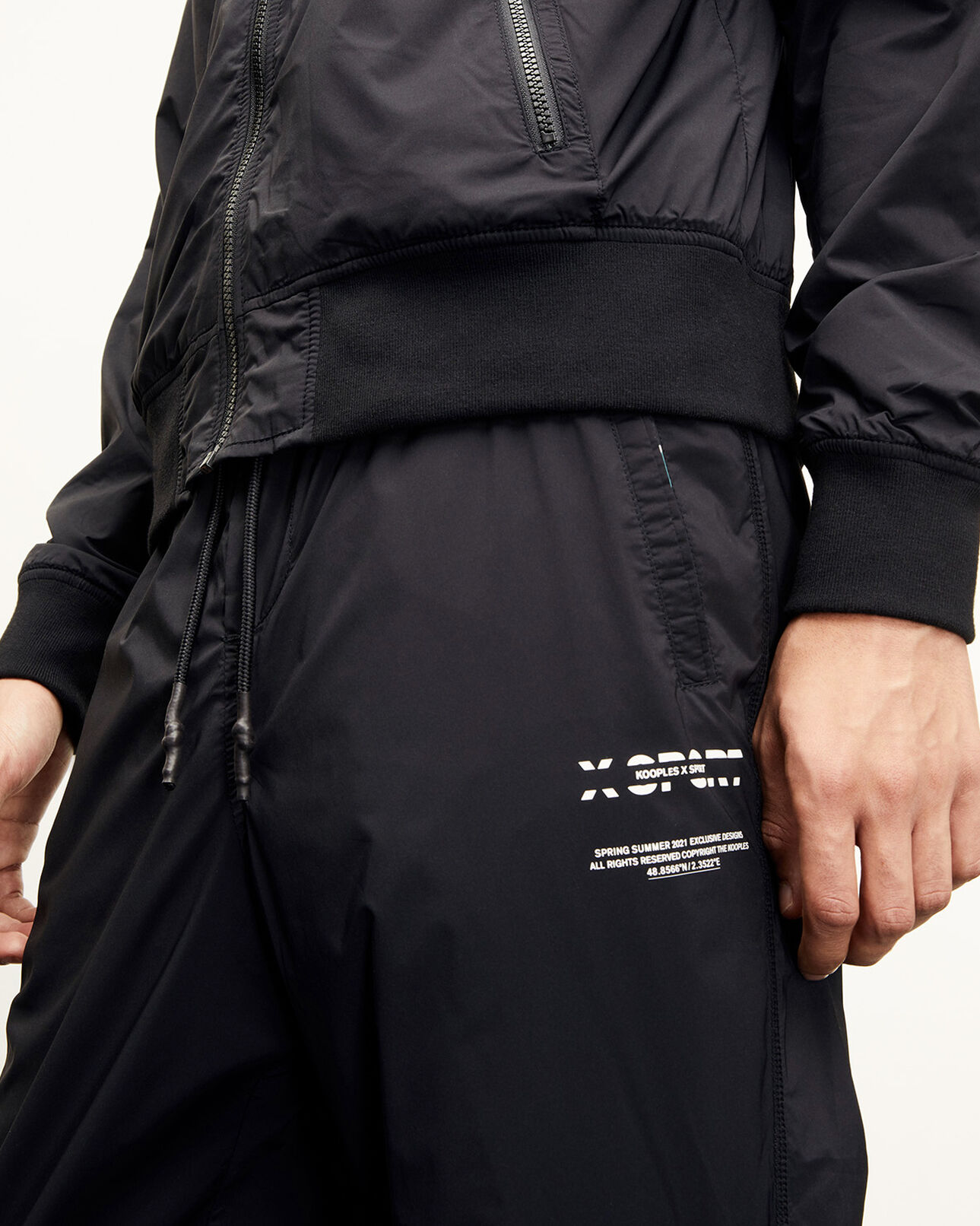 The Kooples HOMME BLACK / LEOPARD jogging noir léger à logo the kooples