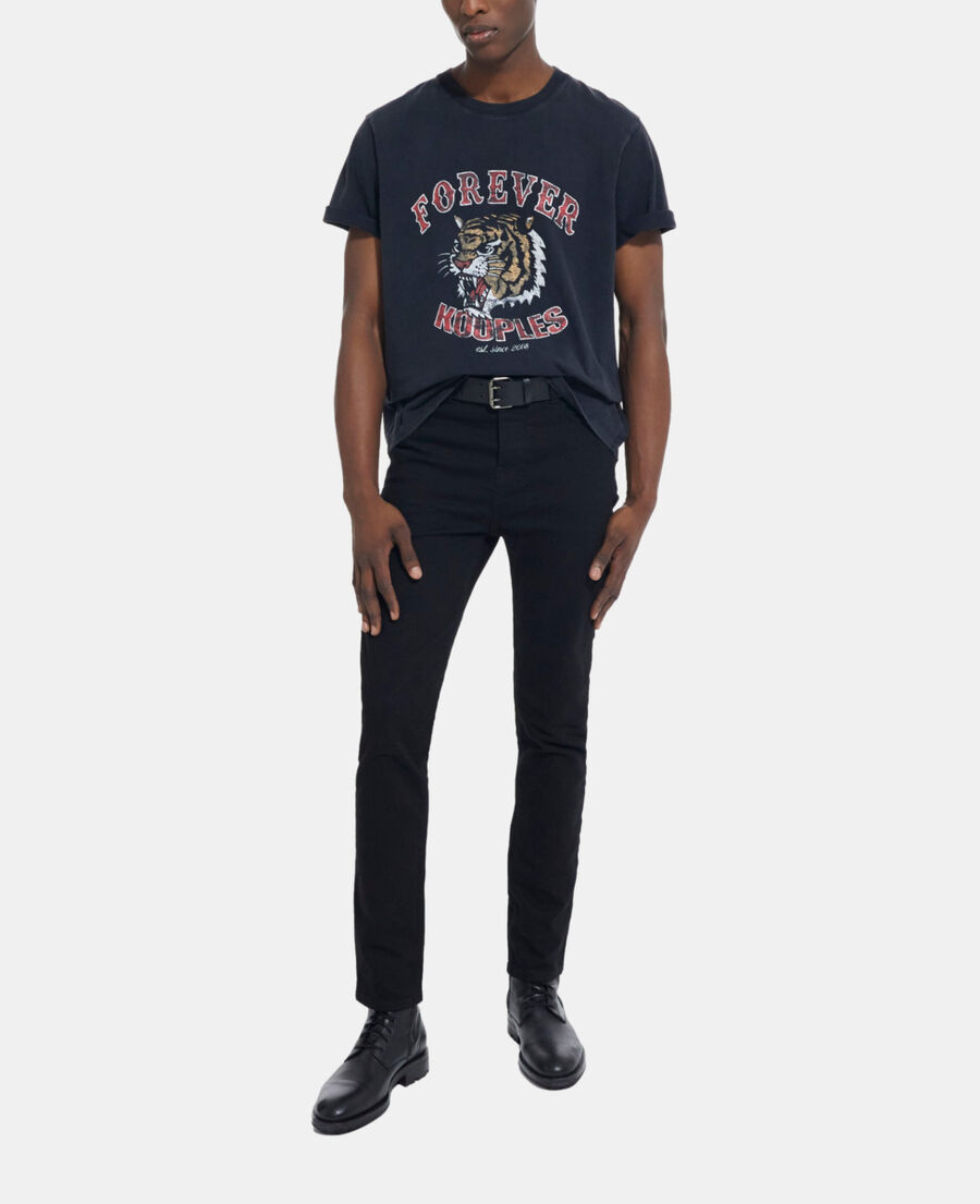 black t-shirt