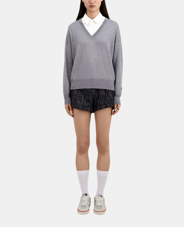 jersey gris efecto lentejuelas