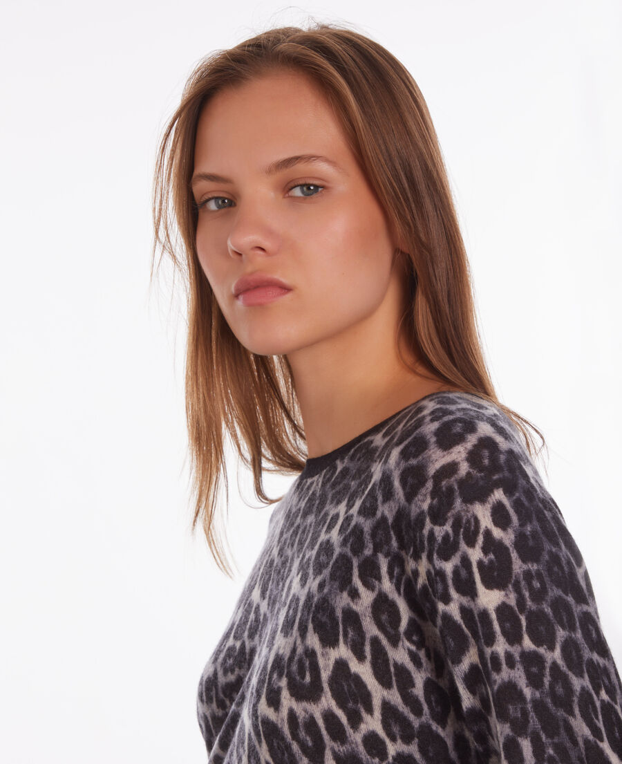 pull imprimé en cachemire