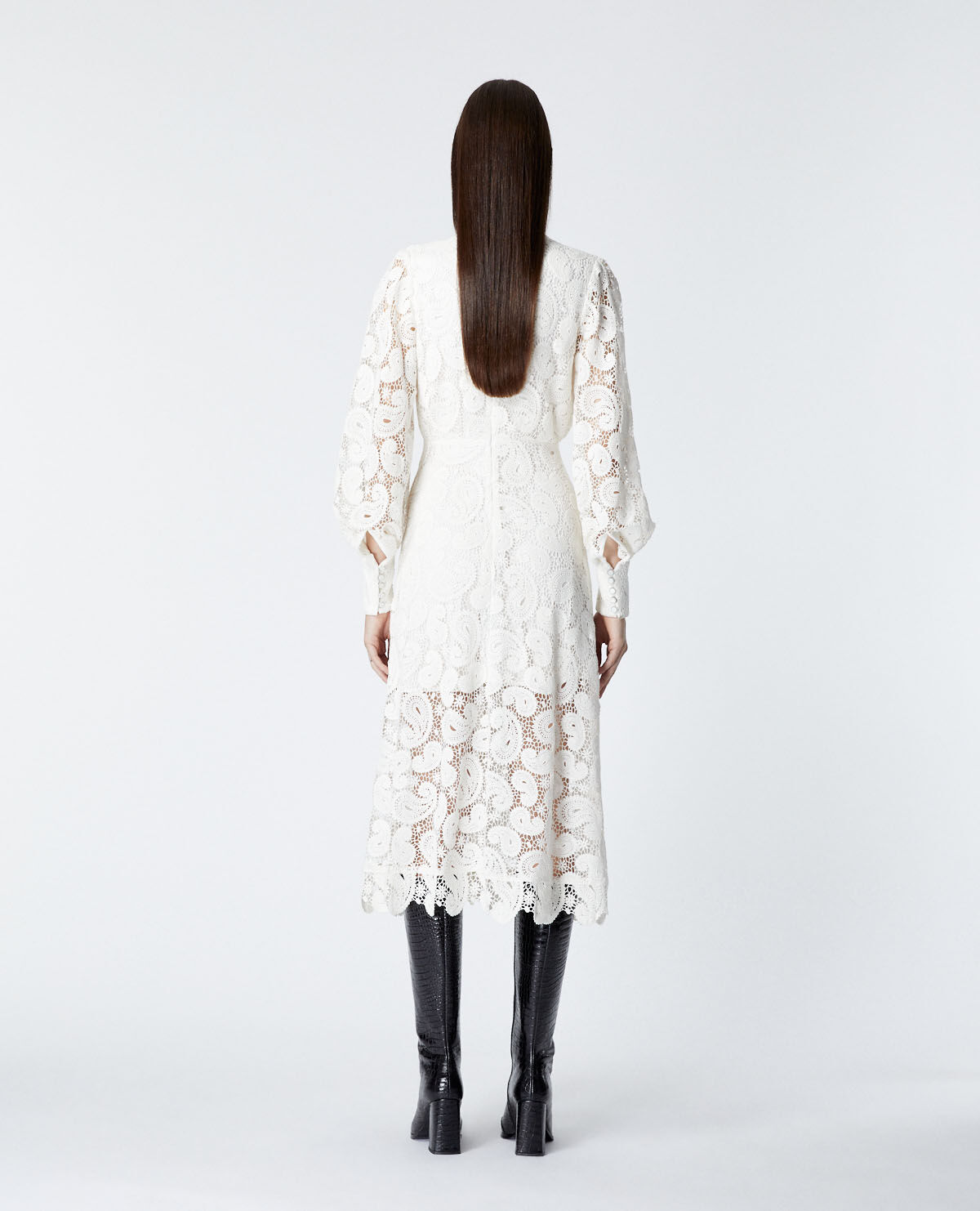Ecru long-sleeved lace dress
