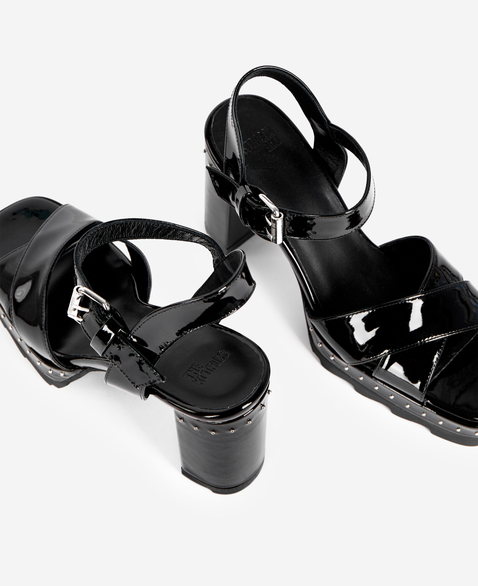 The Kooples MUJER BLACK sandalias tacón charol negras