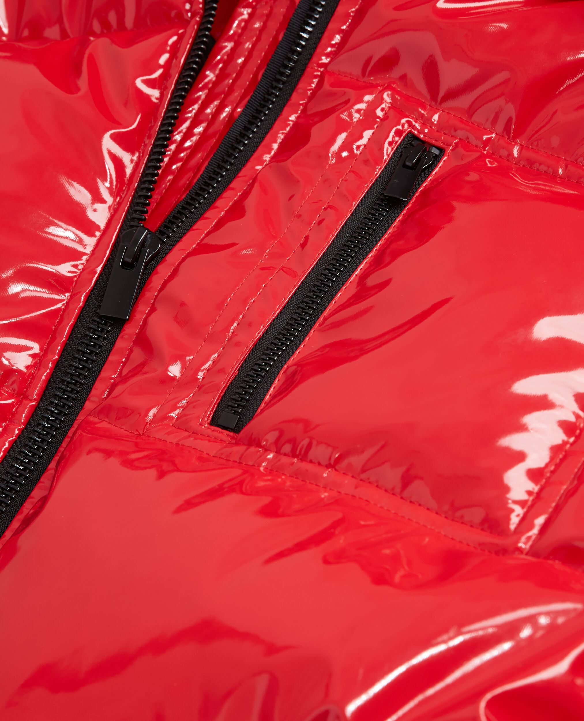 Rote Oversize-Daunenjacke aus Vinyl mit Riemchen und The Kooples-Logo, RED, hi-res image number null