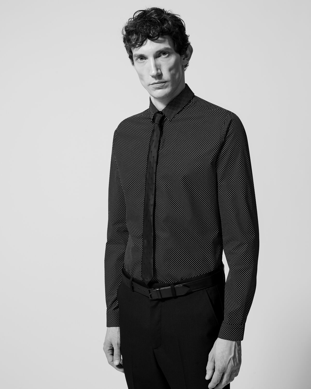 The Kooples HOMME BLACK WHITE chemise noire à imprimé pois blancs