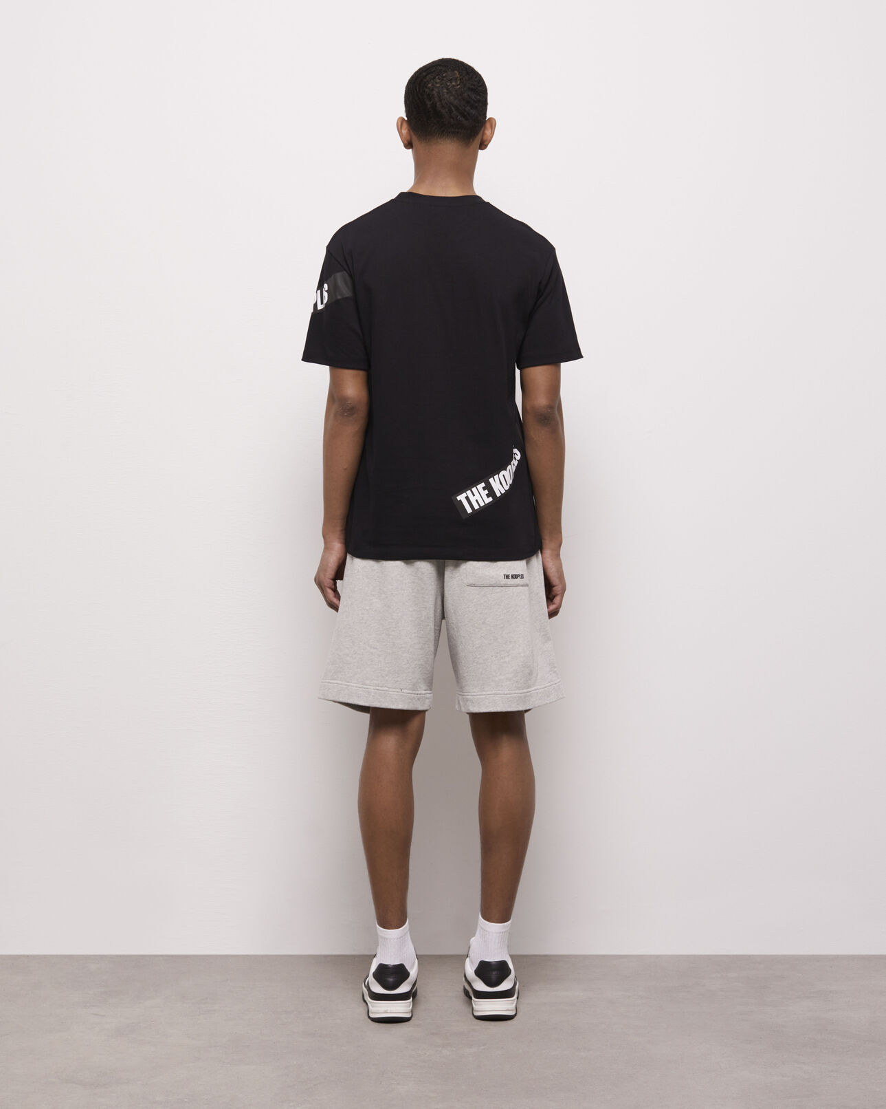 The Kooples HOMBRE BLACK camiseta negra tape logotipo para hombre