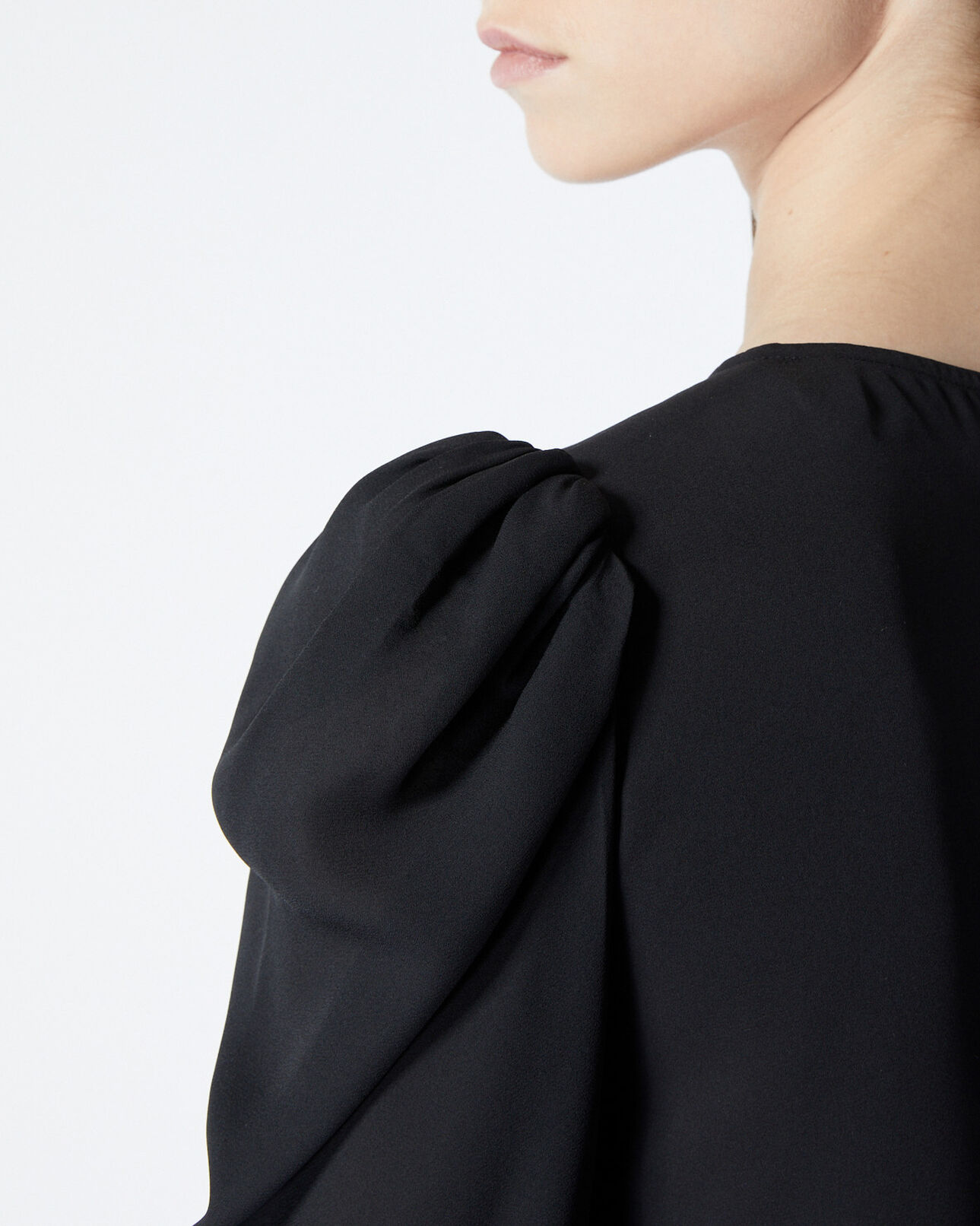 The Kooples FEMME BLACK robe courte noire à détail volanté