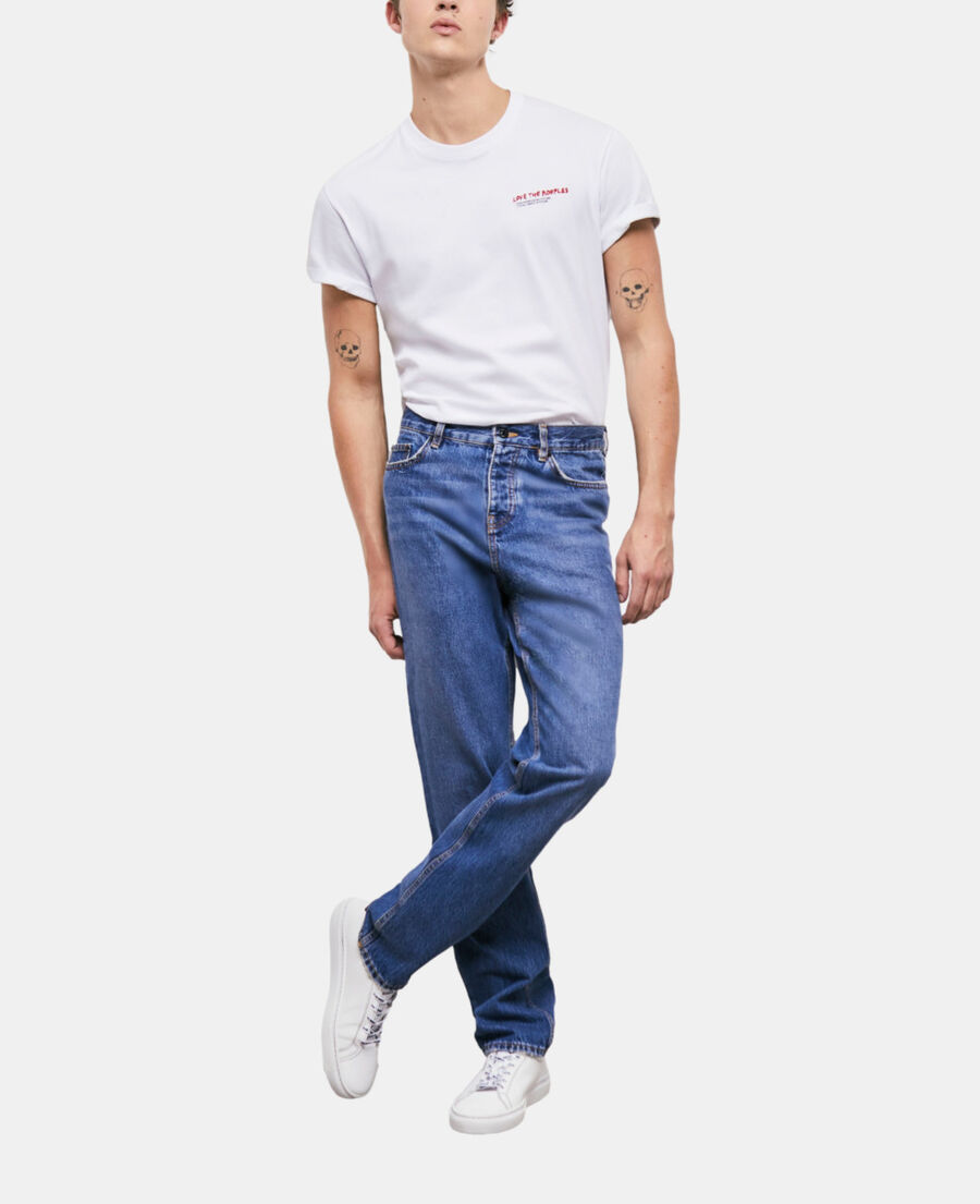 blaue jeans mit geradem bein