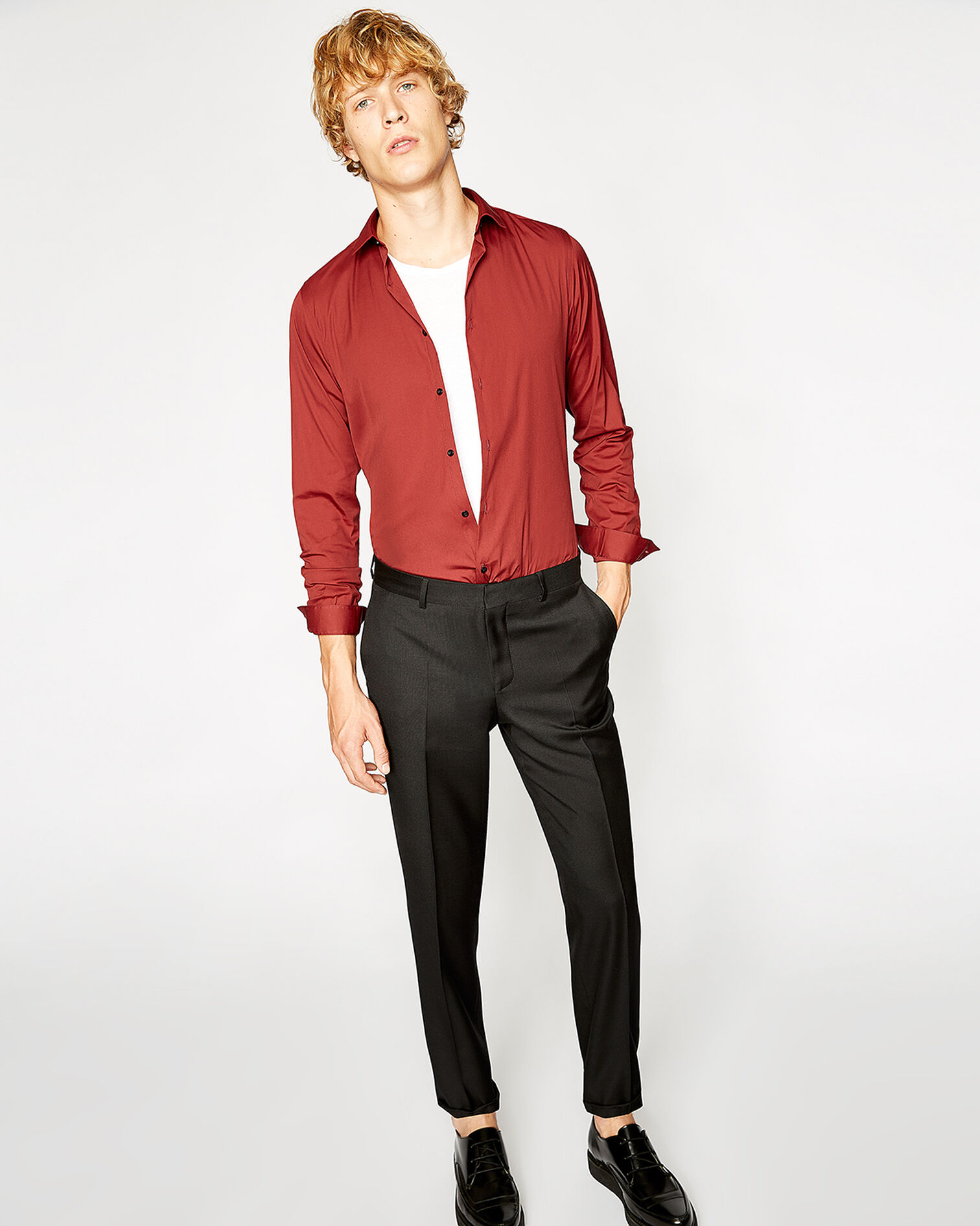 Camisa roja de papel popelina con cuello clásico, RED, hi-res image number null