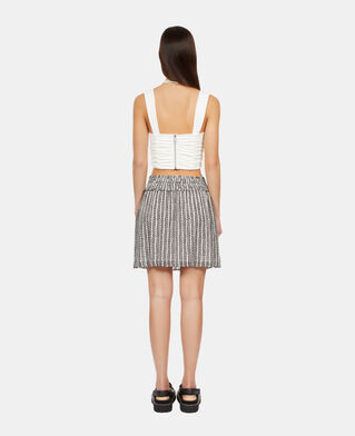 The Kooples FEMME BLACK WHITE jupe courte avec rayures et smocks