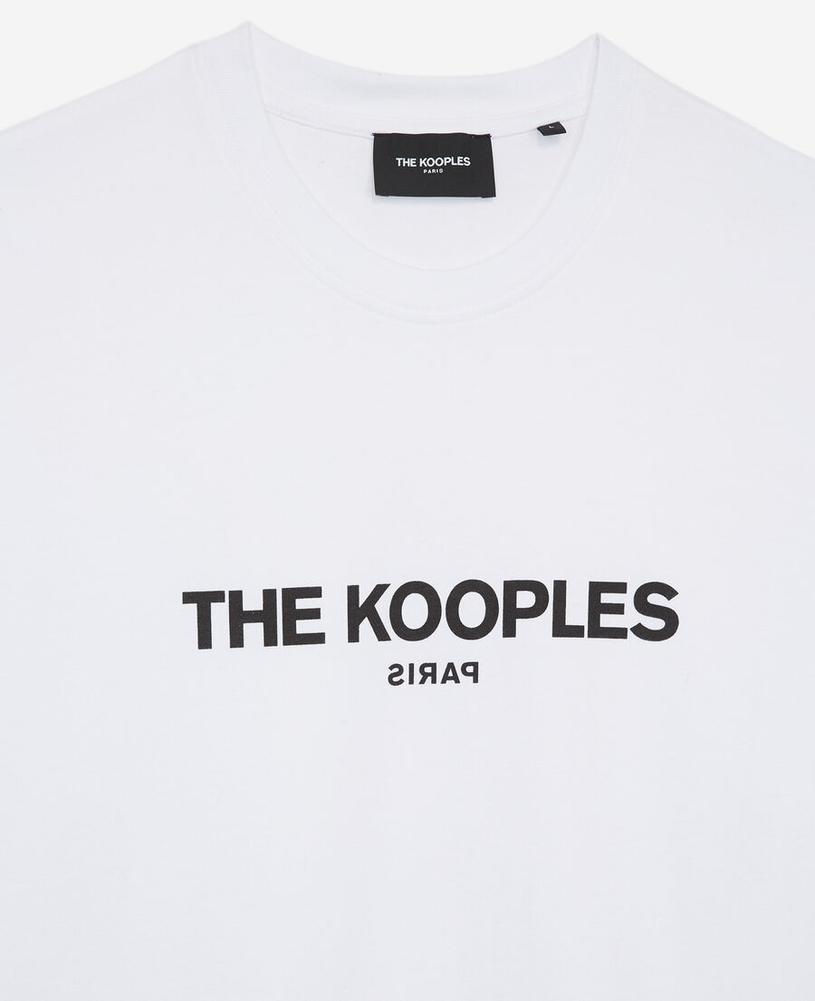 camiseta blanca, algodón, logotipo estampado