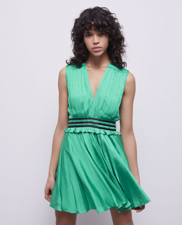 robe courte plissée verte