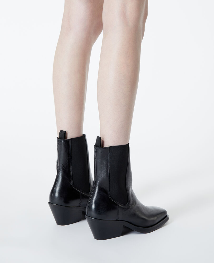 black leather ankle boots with flat sole