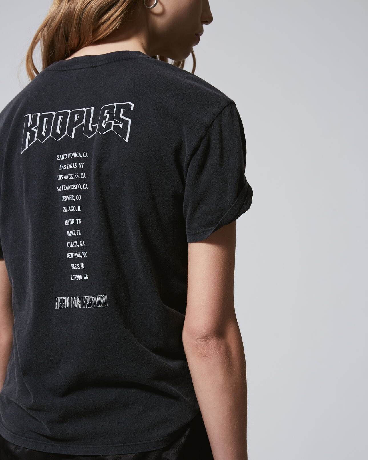 The Kooples MUJER BLACK WASHED  camiseta negra algodón serigrafía águila
