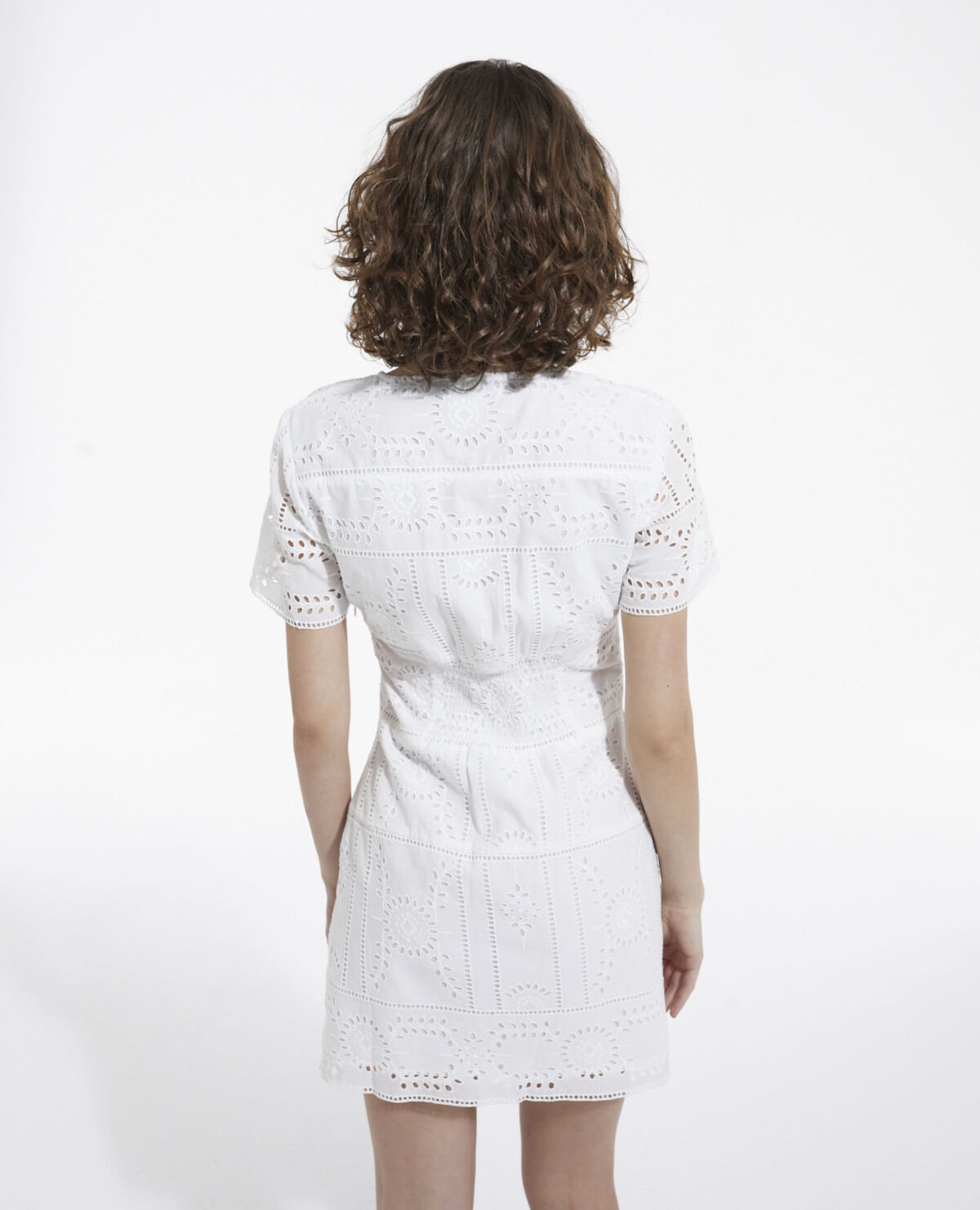 Robe courte blanche