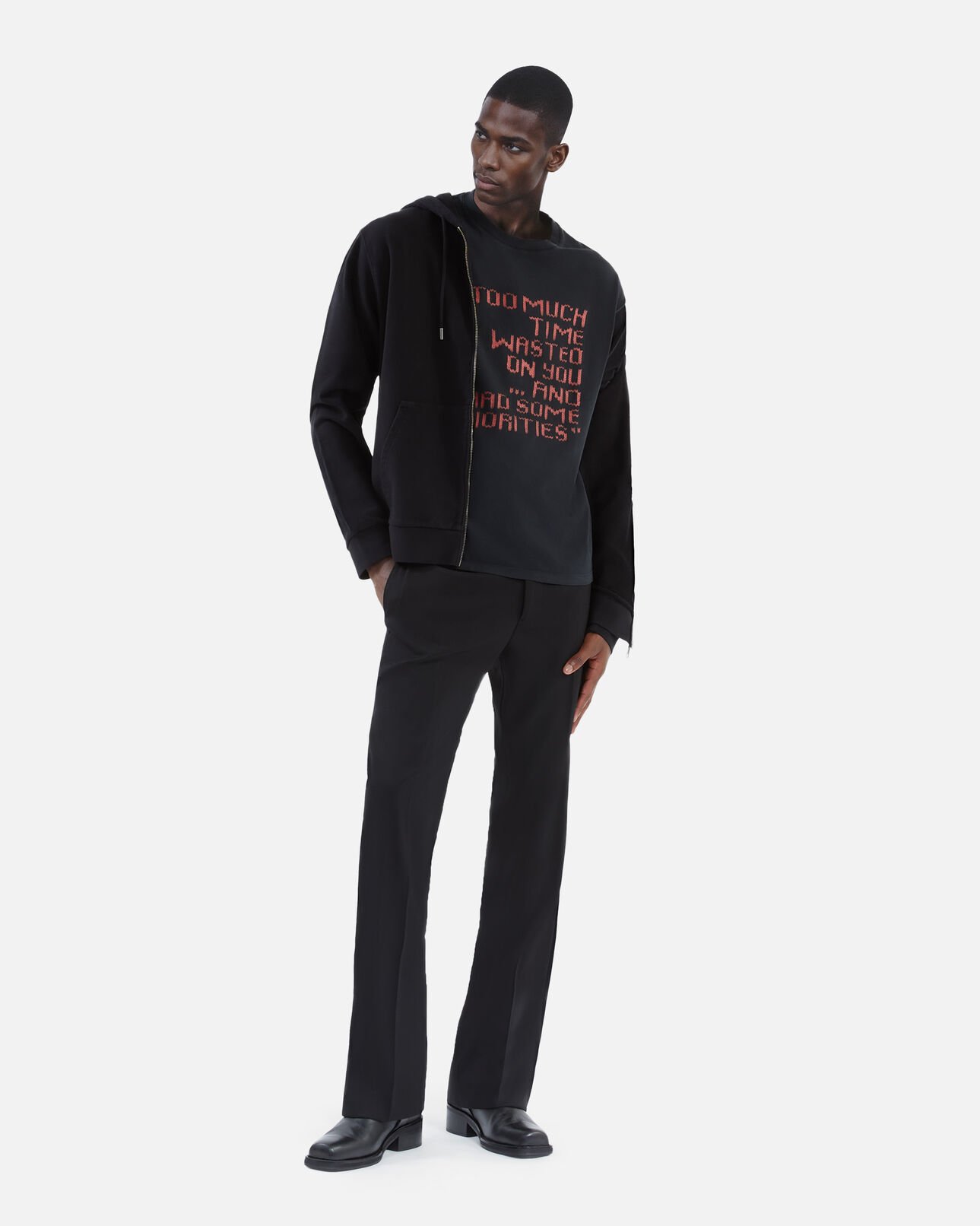 The Kooples HOMME BLACK WASHED t-shirt avec sérigraphie effet tricot noir