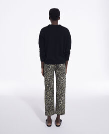 , BLACK, hi-res image number null