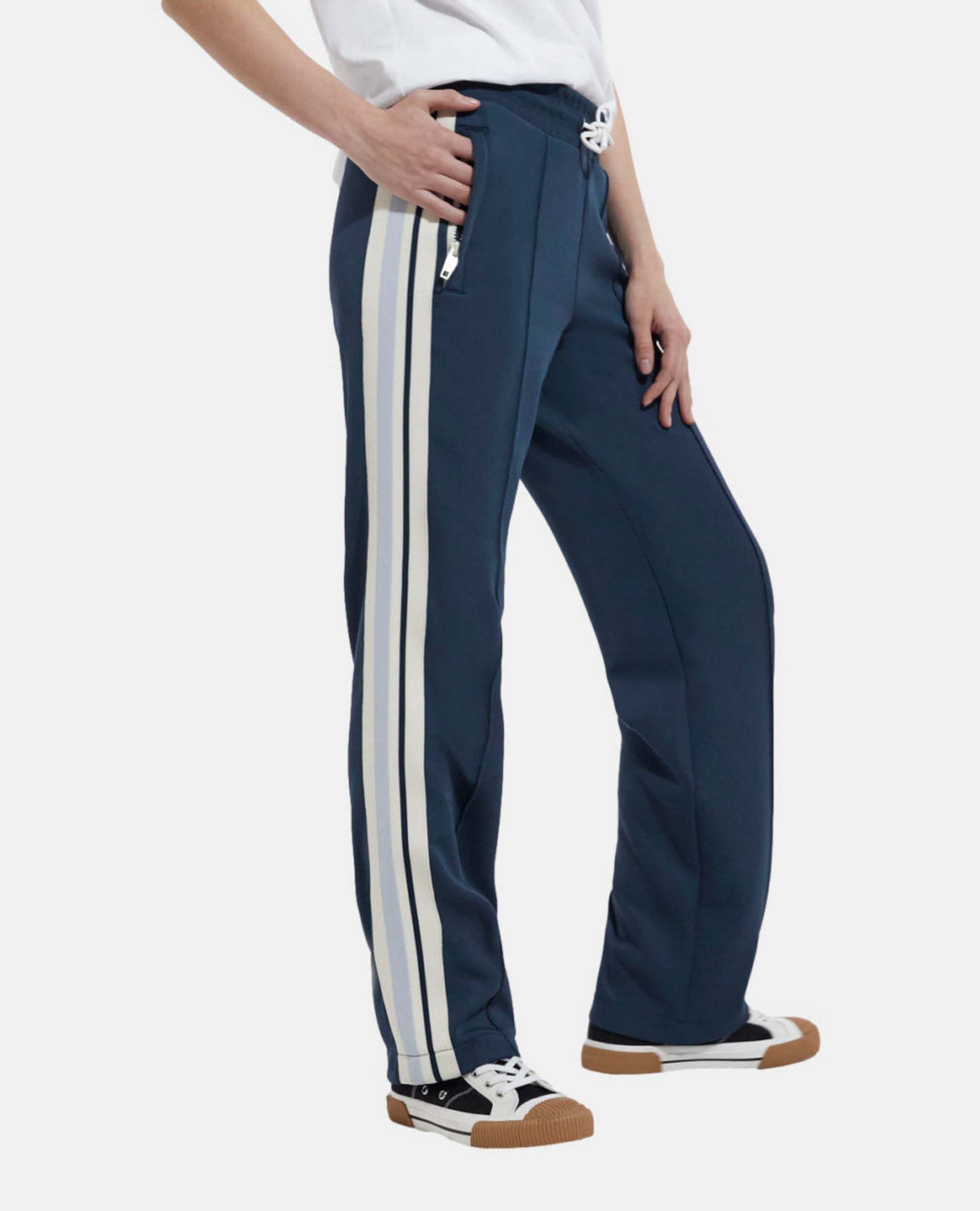 Ensemble jogging the kooples clearance