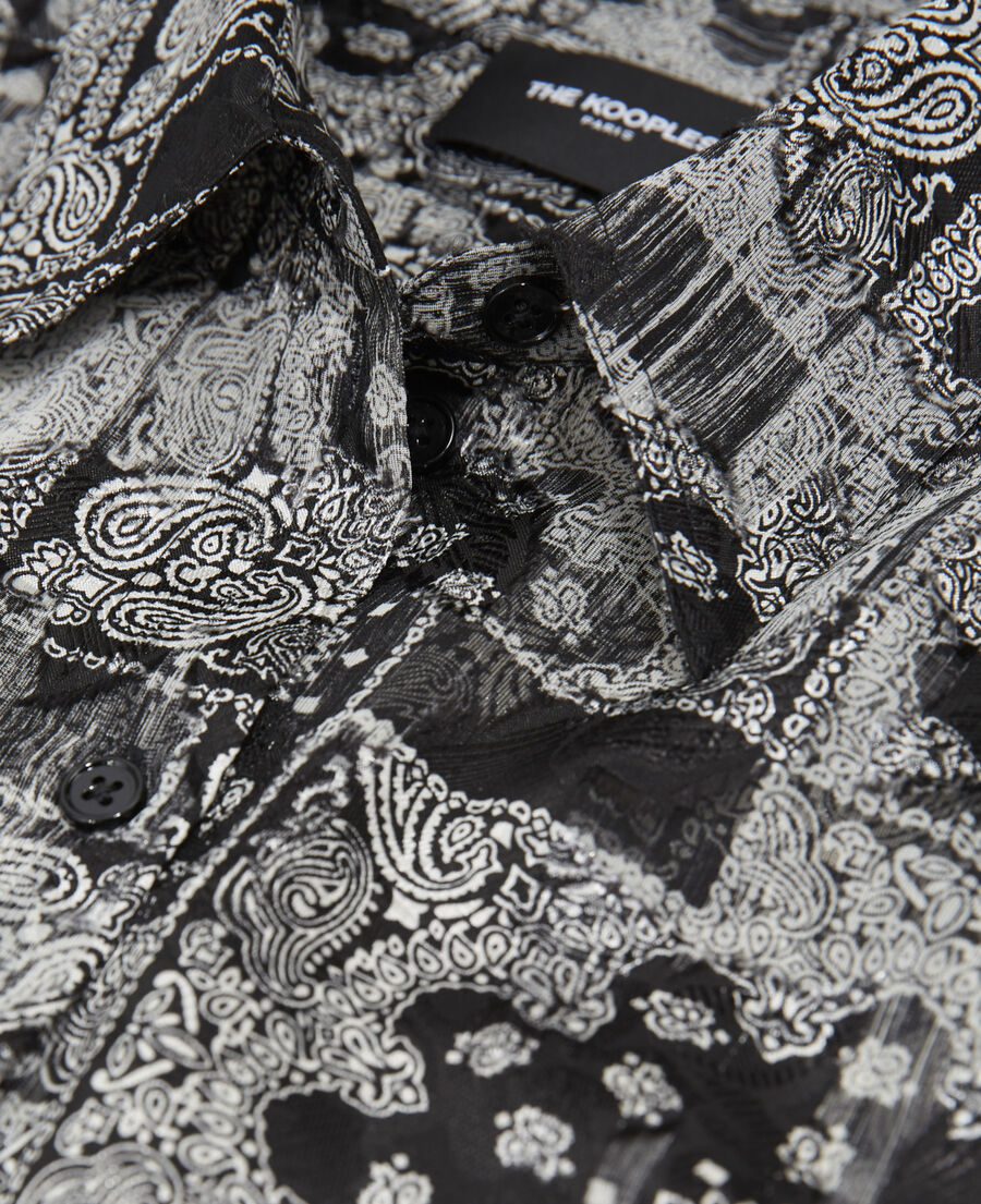 bandana print shirt