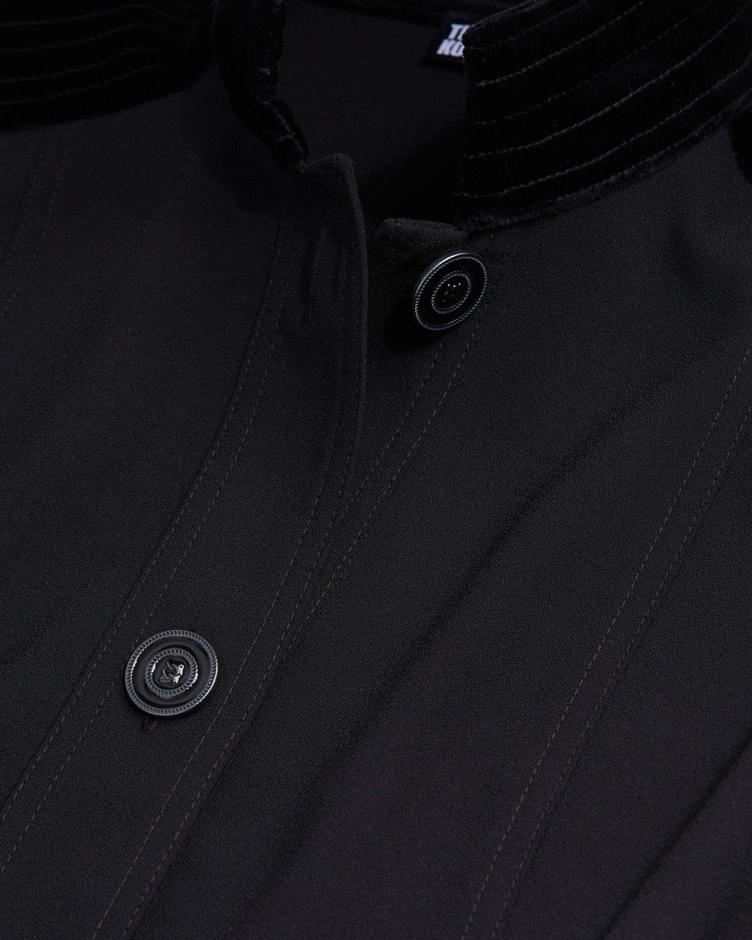 Robe courte noire en crêpe avec détails en velours, BLACK, hi-res image number null