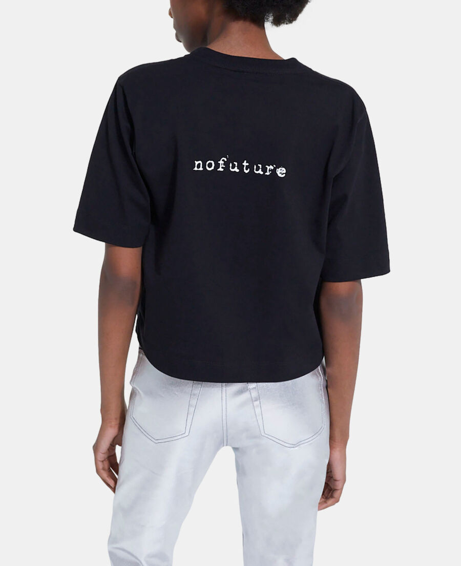 black logo t-shirt