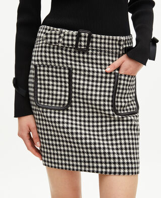The Kooples FEMME BLACK WHITE jupe courte en pied de poule noire et blanche
