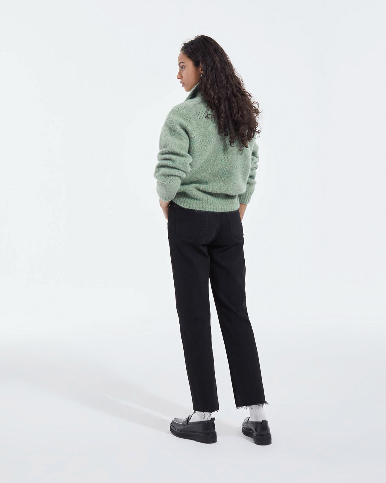The Kooples FEMME BLACK WASHED jean noir délavé cropped détails destroy