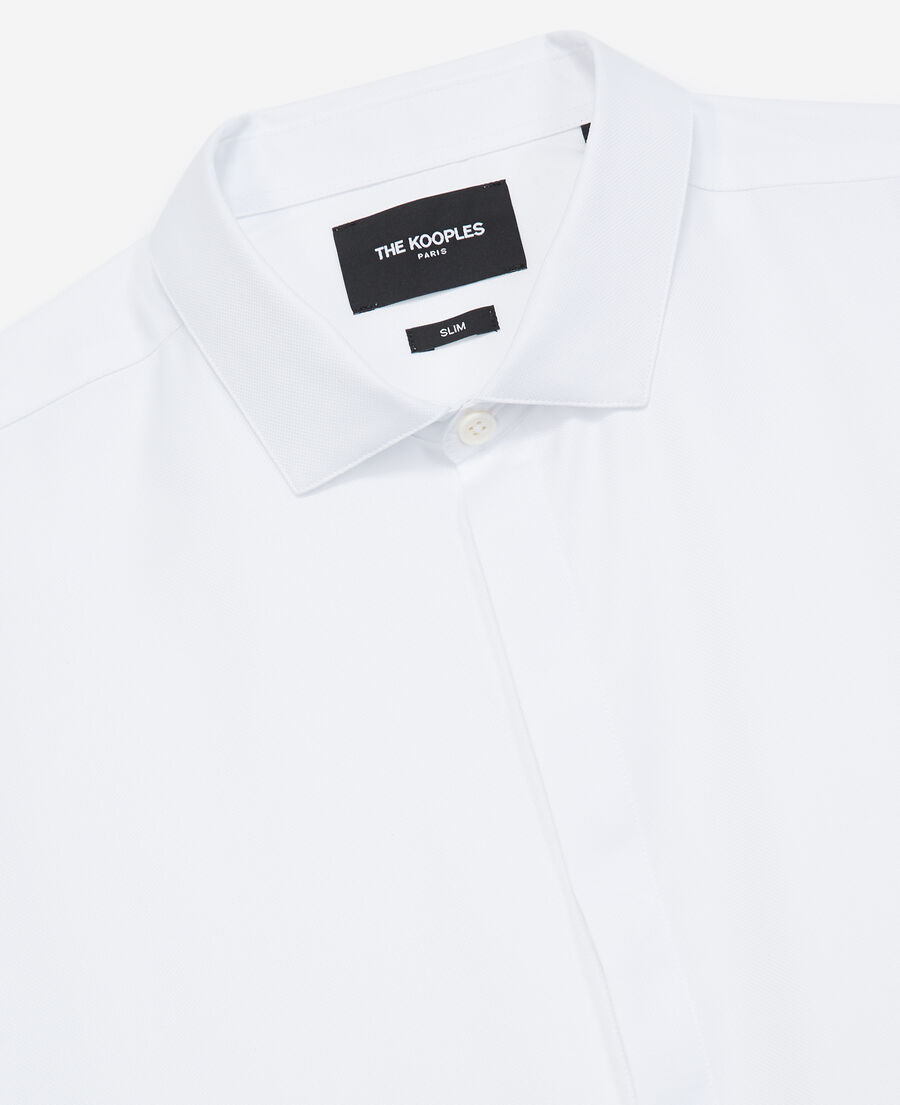 chic white shirt in cotton w/cutaway collar