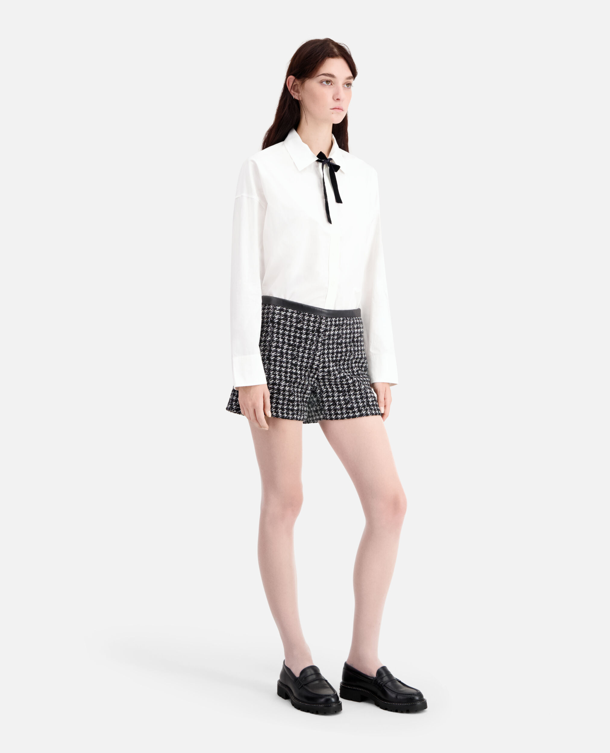 Schwarze Shorts aus Tweed, BLACK WHITE, hi-res image number null