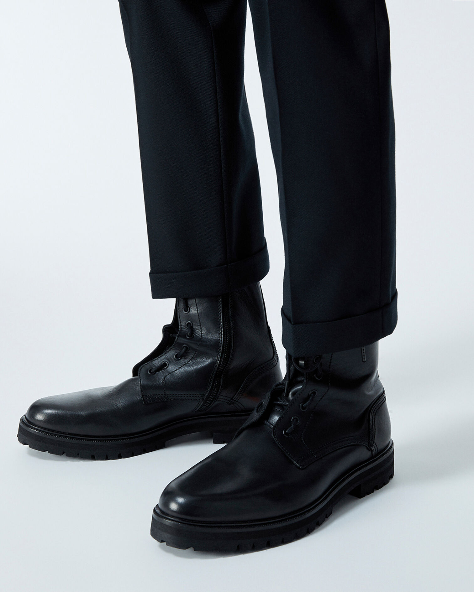 Boots schwarz Lederdetail Schnürung seitlich, BLACK, hi-res image number null