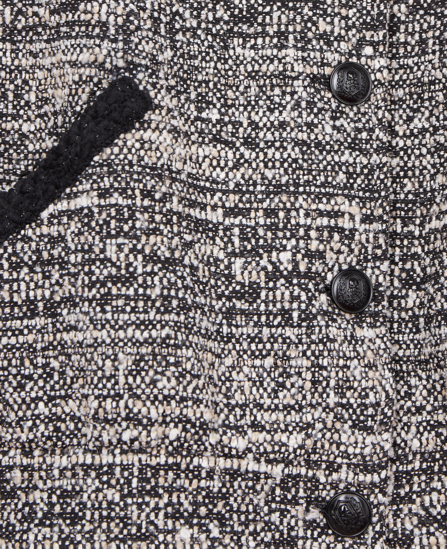 schwarz-weiße jacke aus tweed