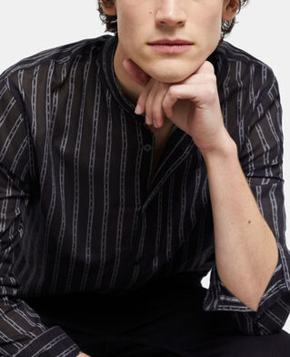 The Kooples HOMME BLACK chemise col officier &agrave; rayures noires
