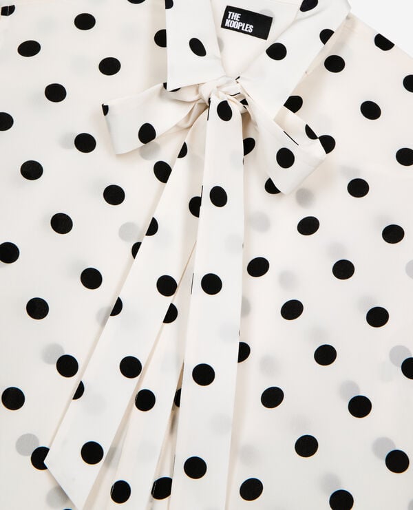 The Kooples FEMME WHITE / BLACK chemise à pois en soie blanche